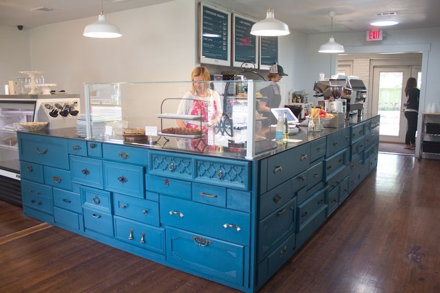 bright blue Counter at Brentwood Social House vegan gluten free friendly
