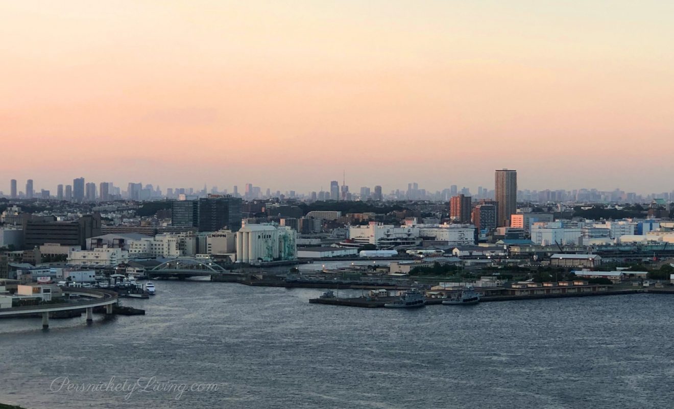 View over tokyo bay sunset skyline skyscrapers