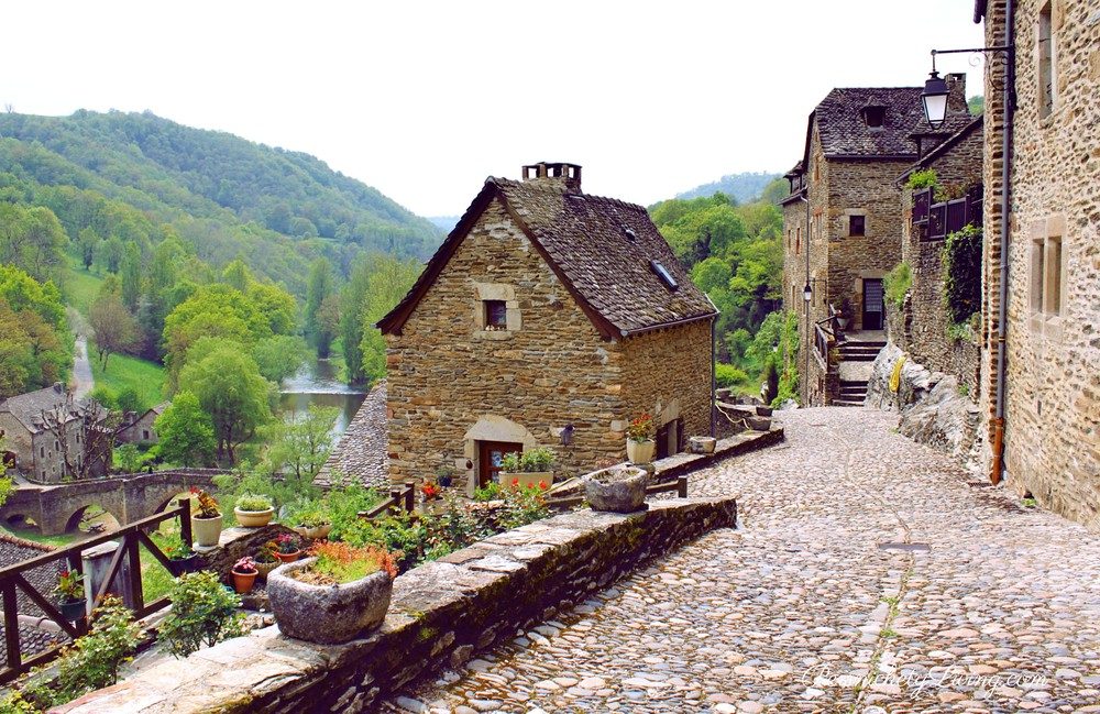 path to the castle in French town Belcastel